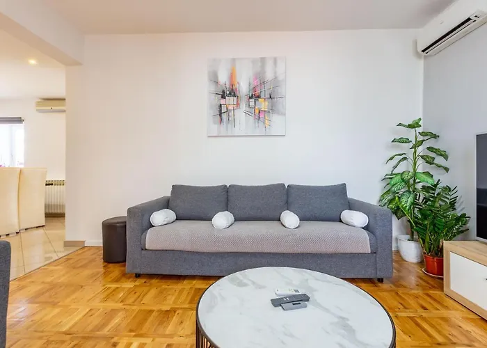 Vakantiehuis Kristina With Private Swimmingpool Visocane